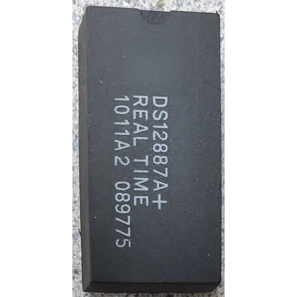 DS12887A+ DIP-24 Real-Time Clock Chip RAM 128 PROGRAMMABLE TIMER For DALLAS