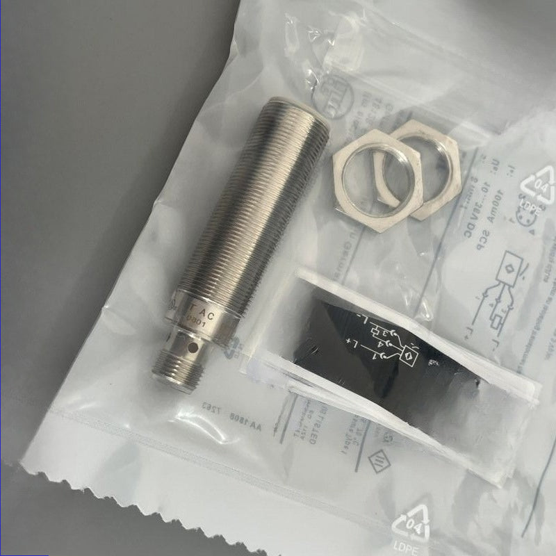 IGT205 IGKC008BASKG/M/V4A/US-104-DRS Inductive Sensor Proximity Switch For IFM