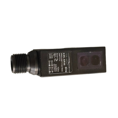 E3S-AR86 10-30VDC Retro-Reflective Photoelectric Sensor Switch For Omron