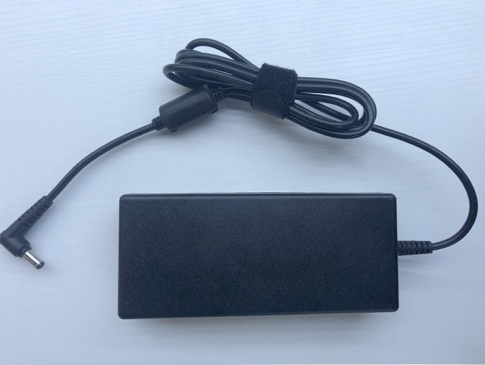 Laptop Ac Power Adapter For Shenzhou Ares K610C K660D K650D i5 i7 Z6 laptop power adapter charger