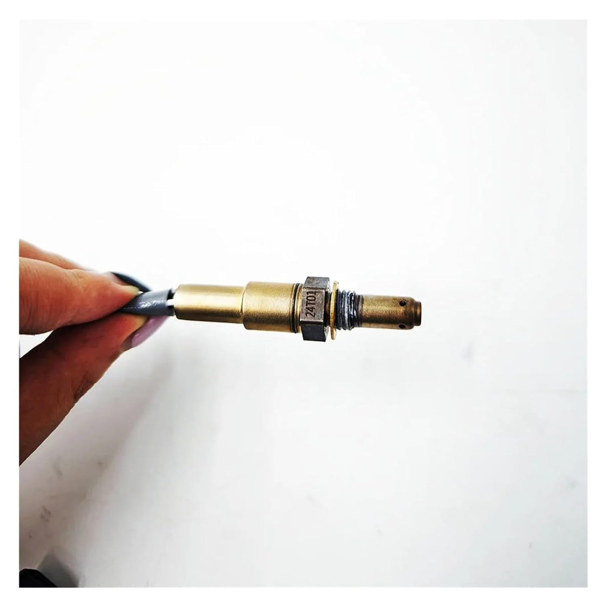 18213-98J30 18213-98J00 Oxygen Sensor Compatible for Suzuki Outboard DF100A DF115A DF140A DF150A DF175A DF200A DF250A DF300A 100HP-300HP