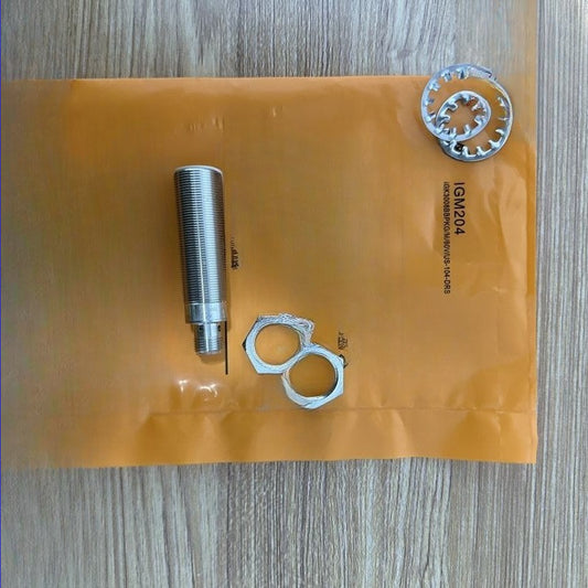 IGM204 Proximity Switch 10...60VDC 200mA 8mm  For IFM